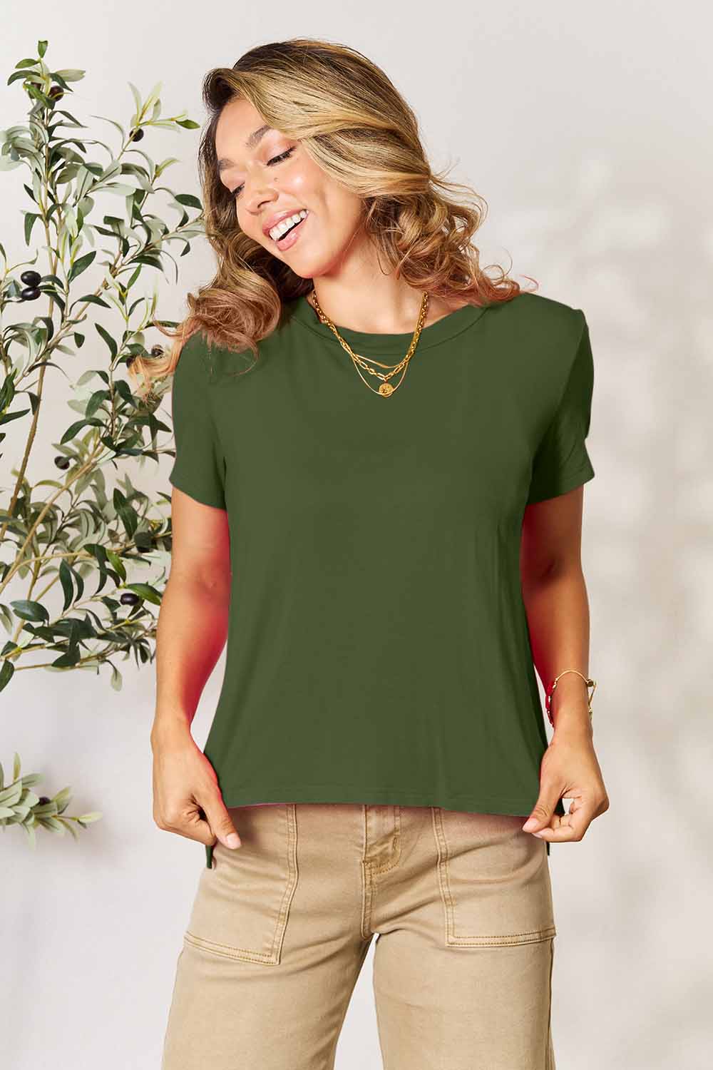 Honeybee Mumford's Round Neck Short Sleeve T-Shirt ( Dusty Pink ,Red , Matcha Green and more)