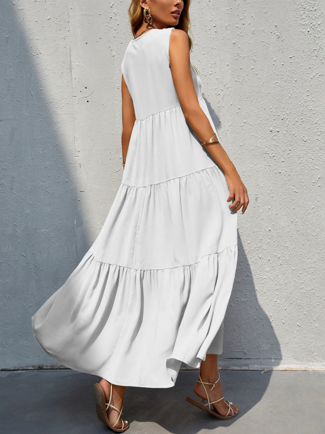 Honeybee Mumford's Tiered V-Neck Sleeve Dress