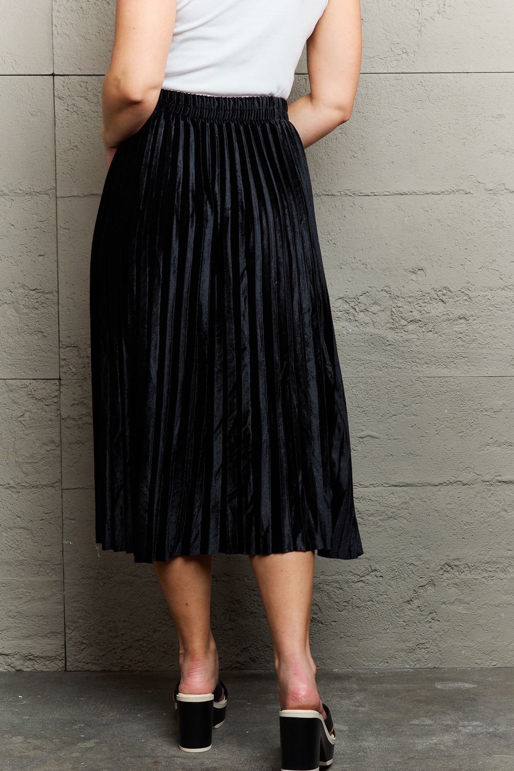 Honeybee Mumford's Accordion Pleated Flowy Midi Skirt