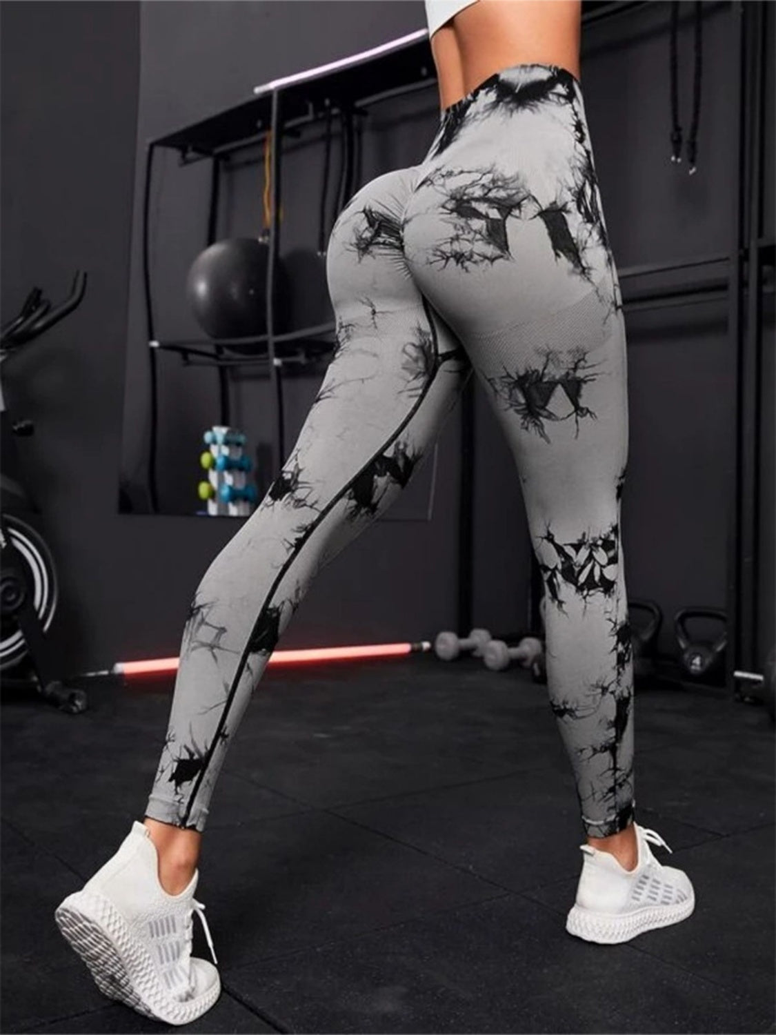 Honeybee Mumford's Printed High Waist Active Pants