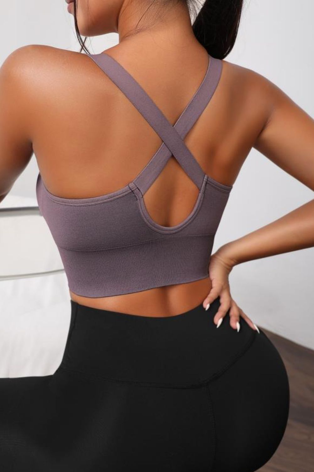 Honeybee Mumford's Scoop Neck Long Active Bra