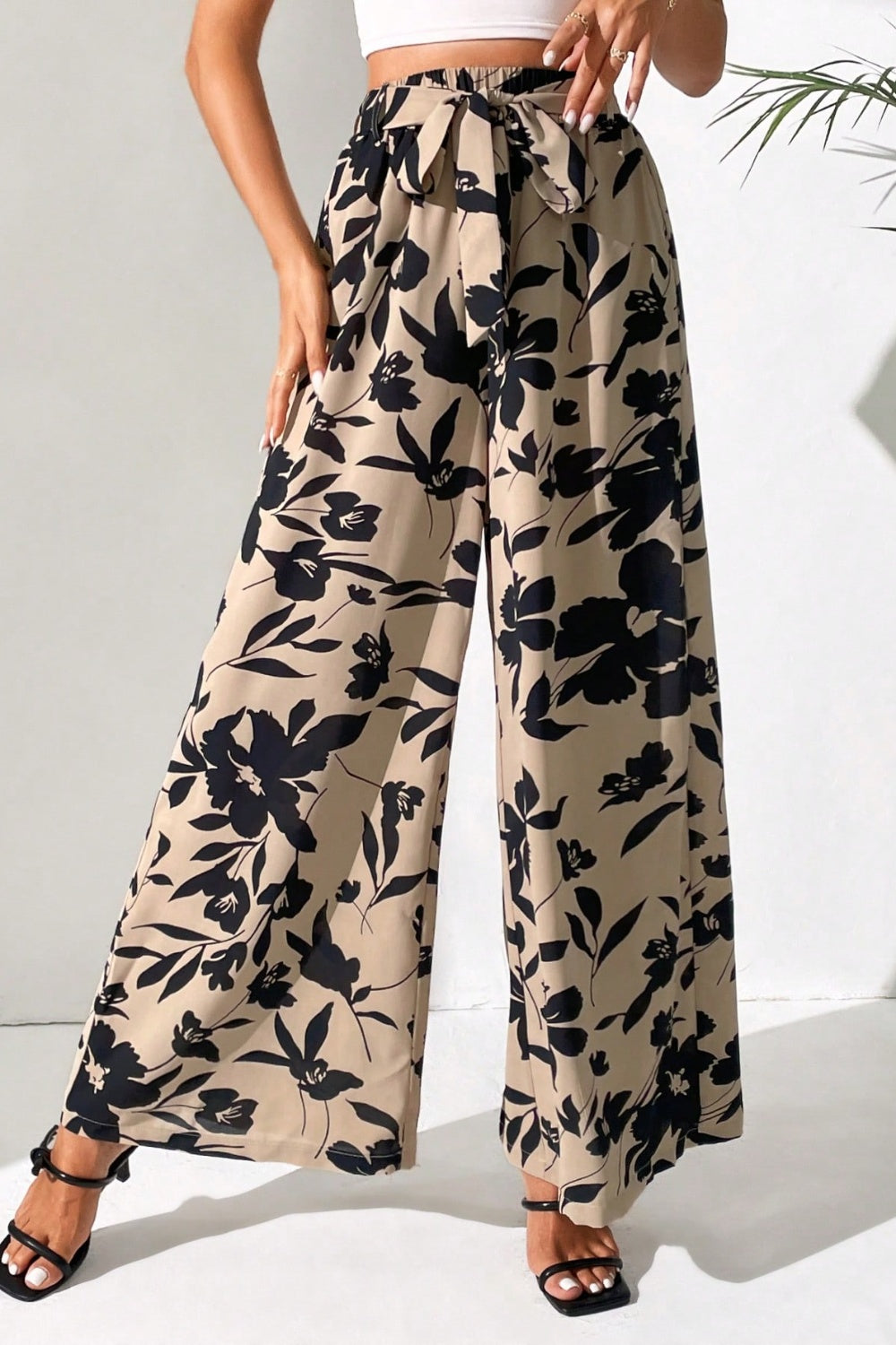 Honeybee Mumford's Printed Tied Wide Leg Pants