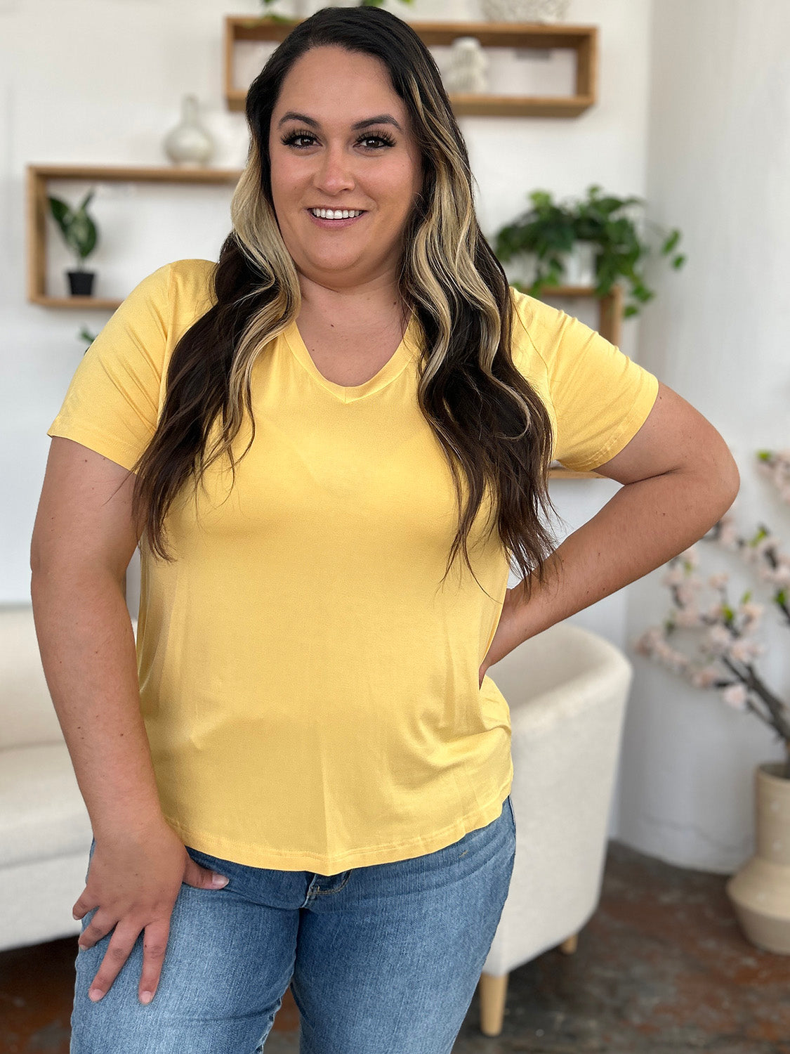 Honeybee Mumford's V-Neck High-Low T-Shirt (Yellow, Coral pink,Black and more)