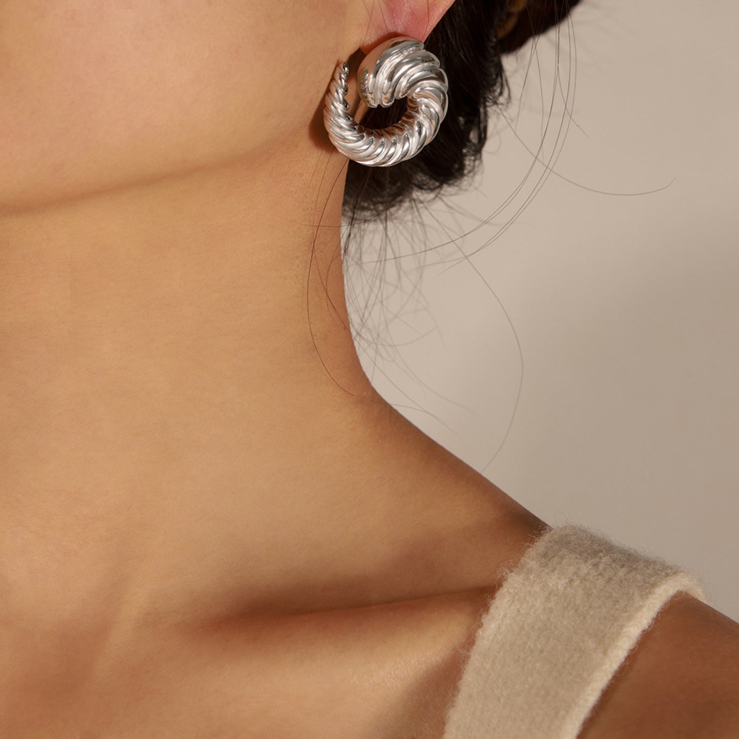 honeybee Mumford's Spiral Shape Stud Earrings