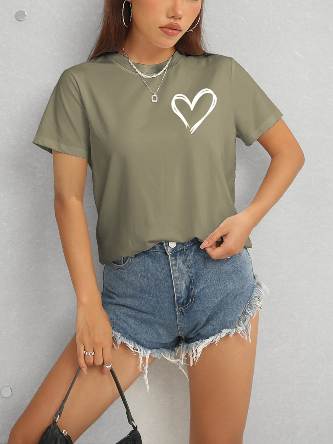 Honeybee Mumford's Heart Round Neck Short Sleeve T-Shirt