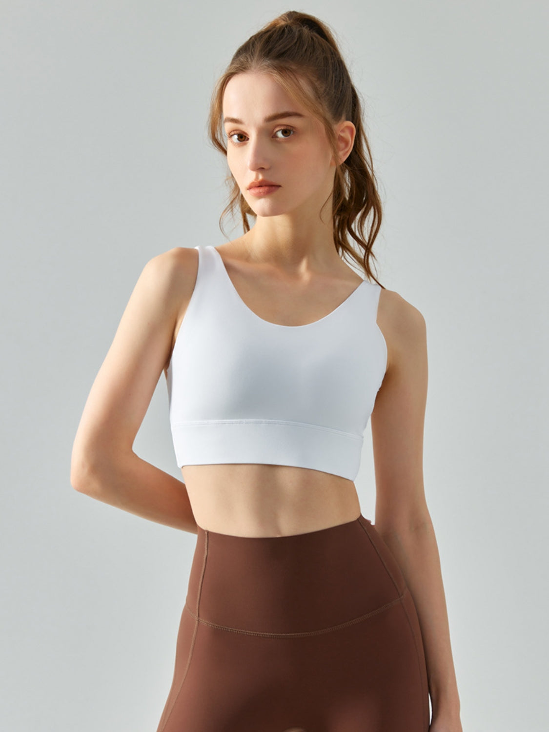 Honeybee Mumford's Round Neck Racerback Active Bra