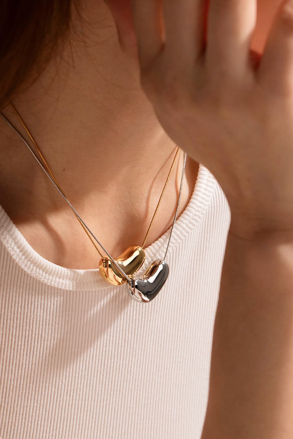 Honeybee Mumford's Heart Shape Pendant Necklace