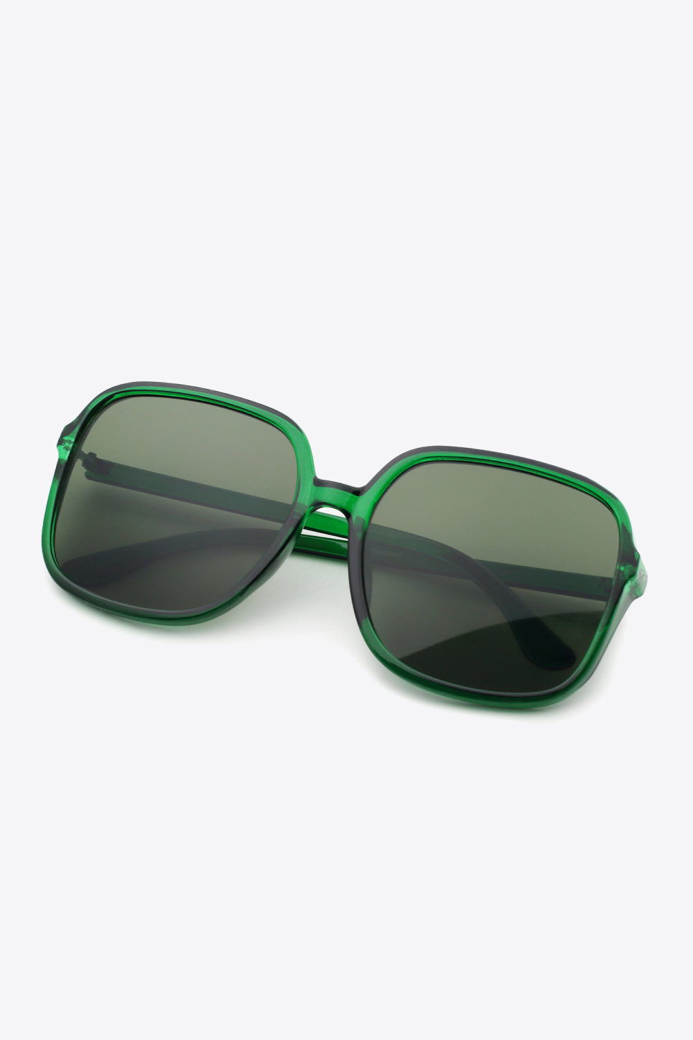 Honeybee Mumford's Square Sunglasses