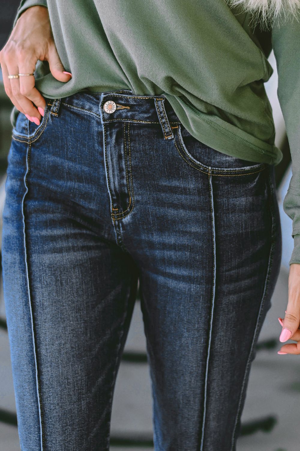 Honeybee Mumford's Slim Cropped Jeans with Pockets