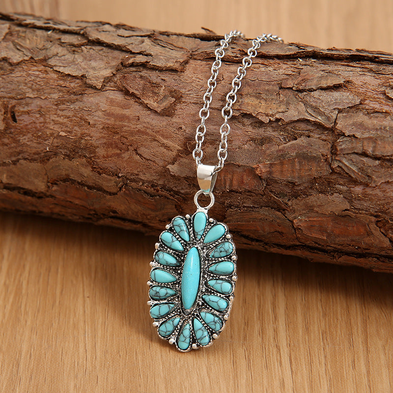 Honeybee Mumford's Turquoise Pendant Necklace