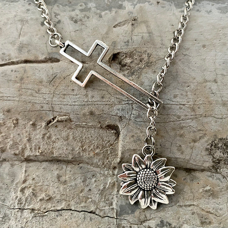 honeybee Mumford's Cross Chain Necklace