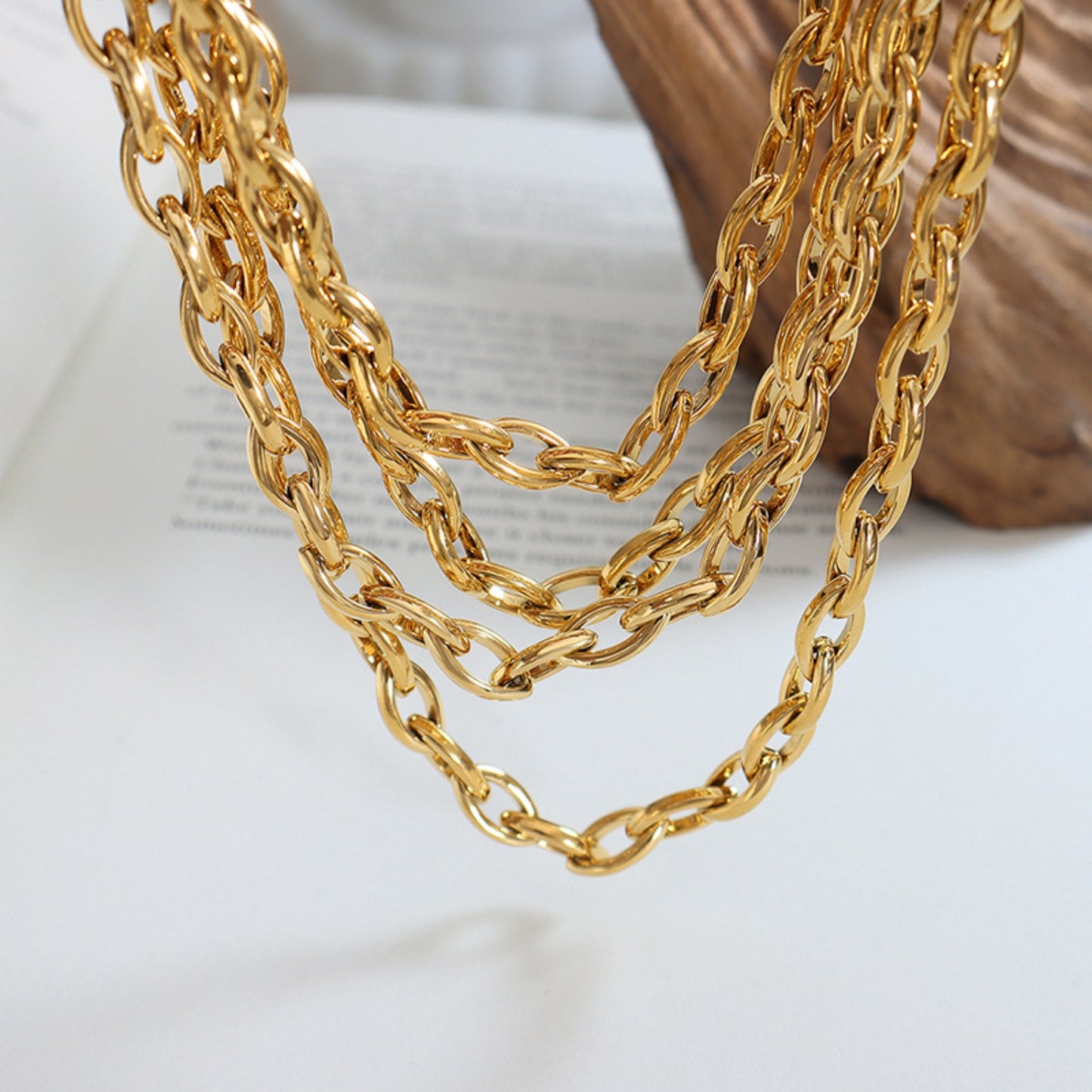 honeybee Mumford's Chain Necklace