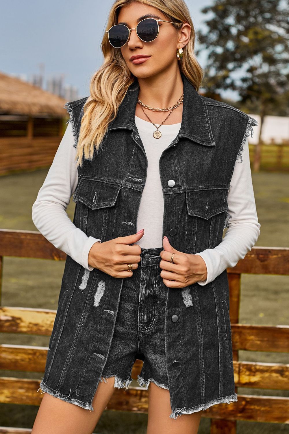 Honeybee Mumford's Sleeveless Button-Up Collared Denim Top with Pockets