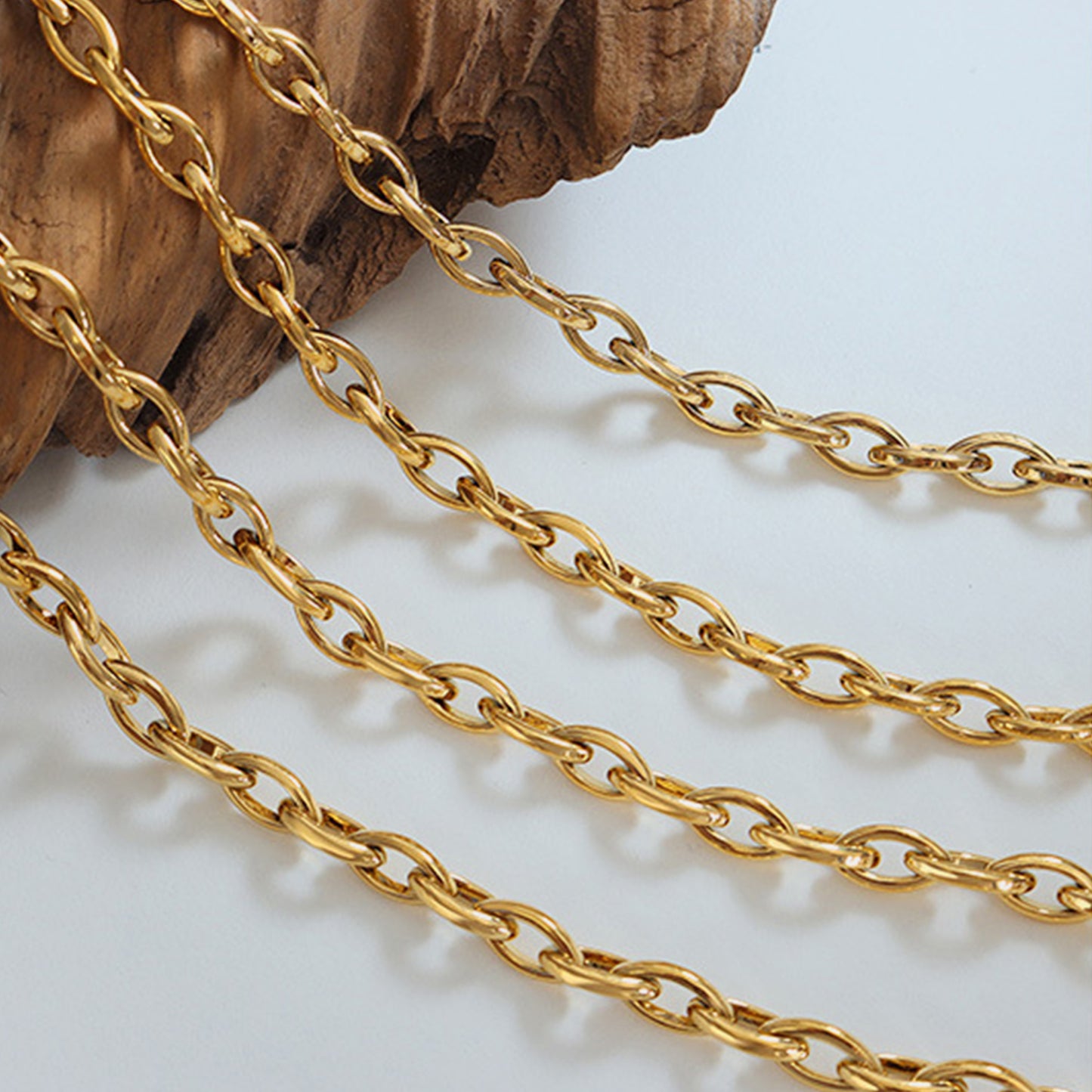 honeybee Mumford's Chain Necklace