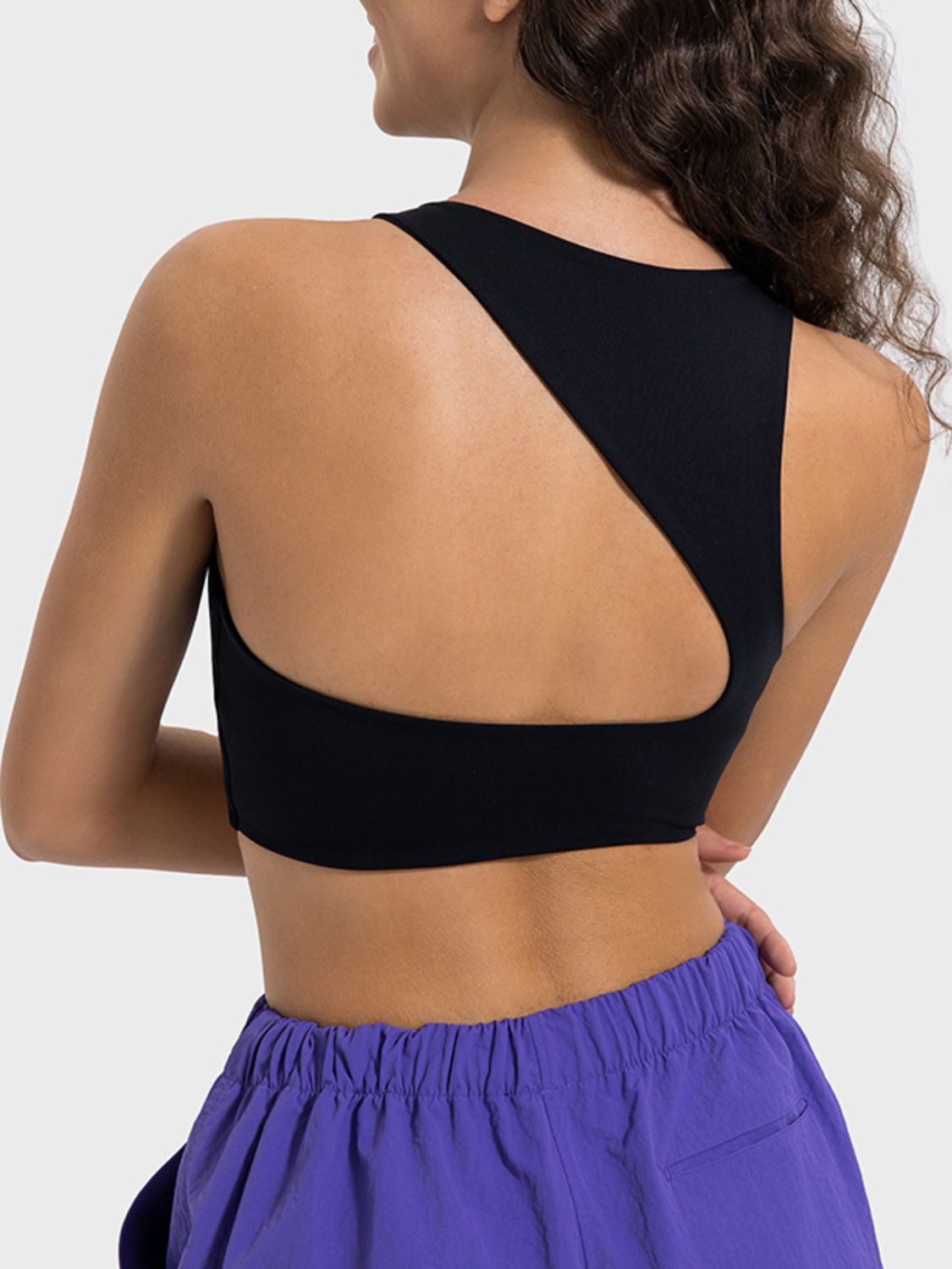 Honeybee Mumford's Cutout Round Neck Active Tank