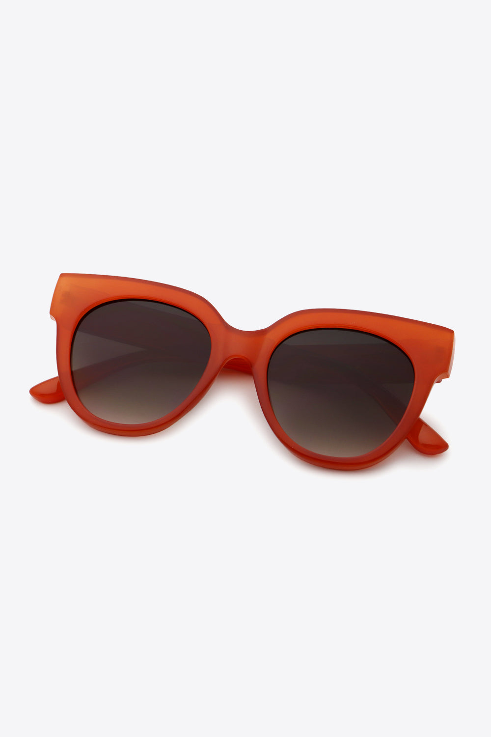 Honeybee Mumford's UV400 Round Sunglasses