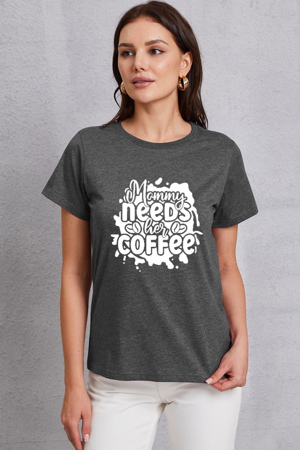 Honeybee Mumford's MOMMY NEEDS HER COFFEE Round Neck T-Shirt