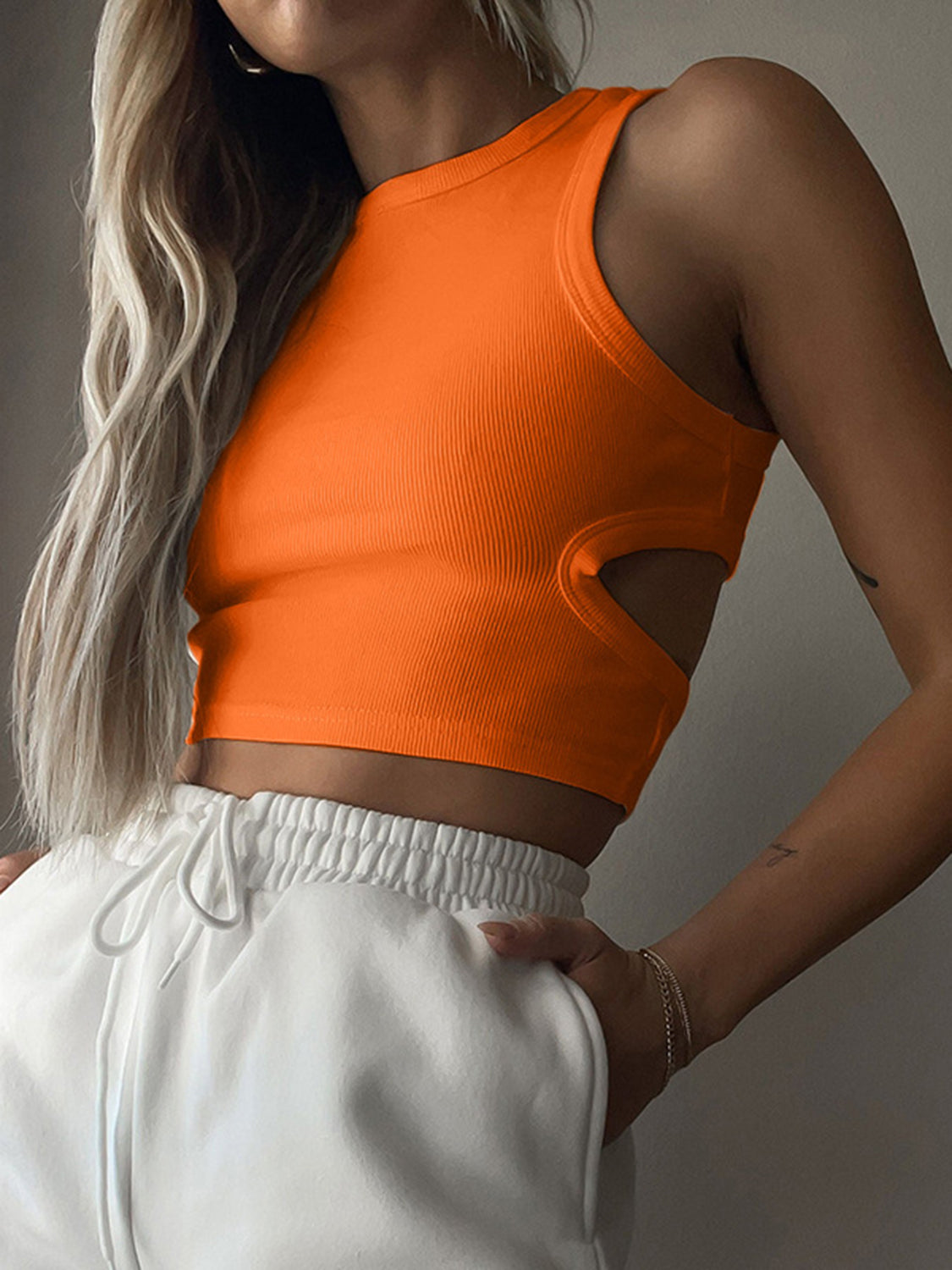 Honeybee Mumford's Cutout Round Neck Tank