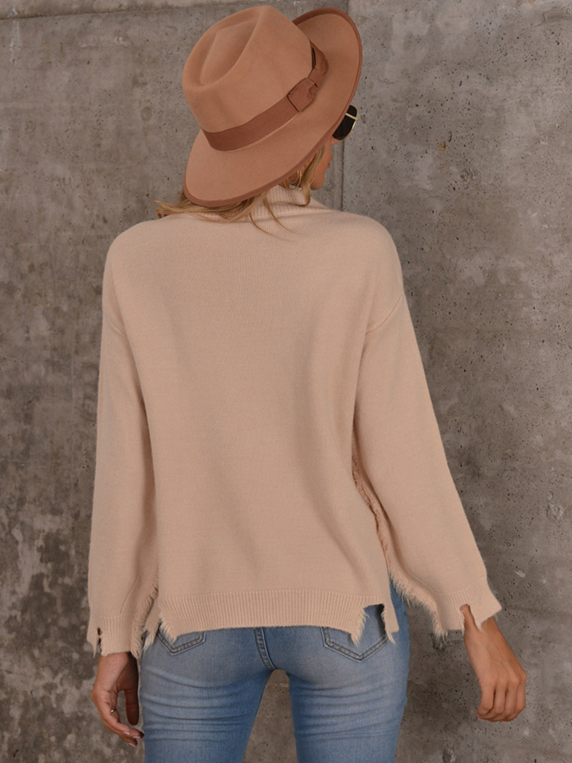 Honeybee Mumford's Raw Hem V-Neck Long Sleeve Knit Top