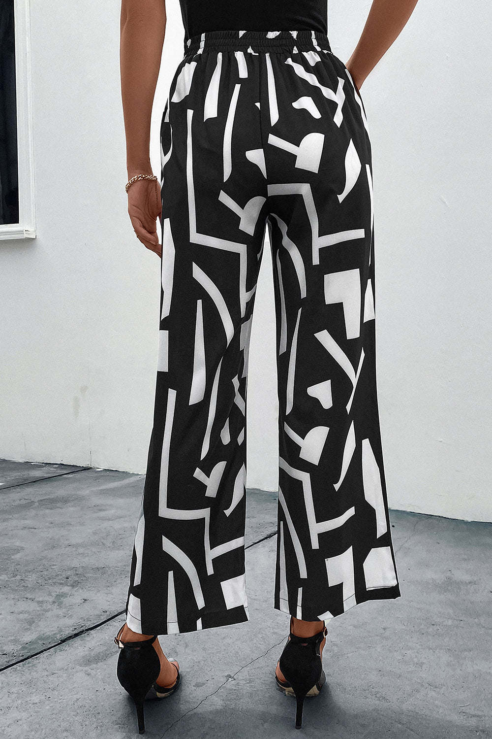 Honeybee Mumford's Printed Straight Leg Pants with Pockets