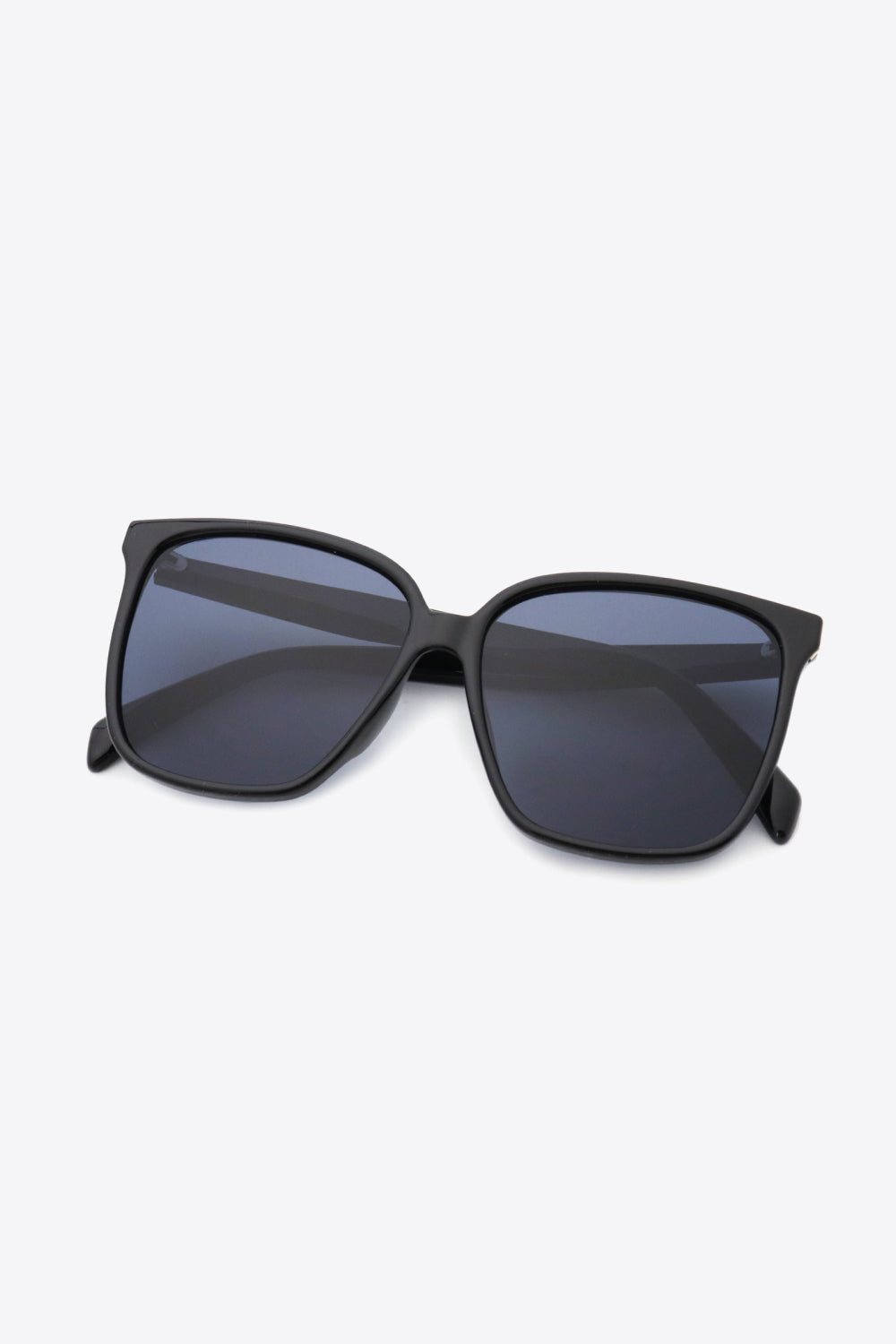 Honeybee Mumford's Frame Wayfarer Sunglasses