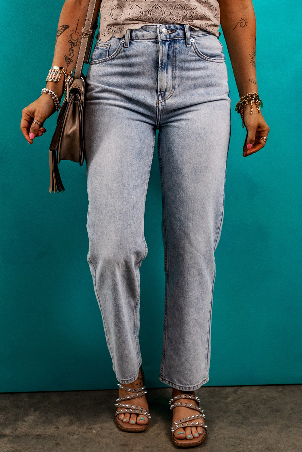 Honeybee Mumford's Pocketed Mid-Rise Waist Jeans