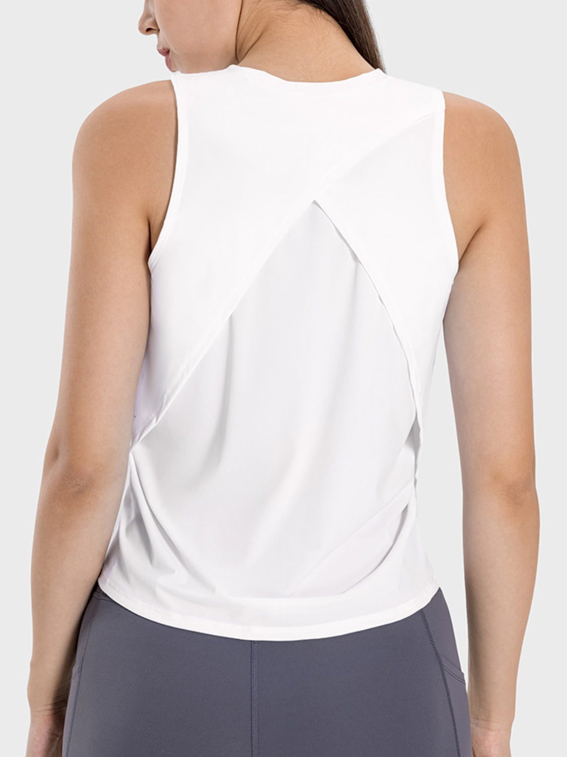 Honeybee Mumford's Round Neck Active Tank