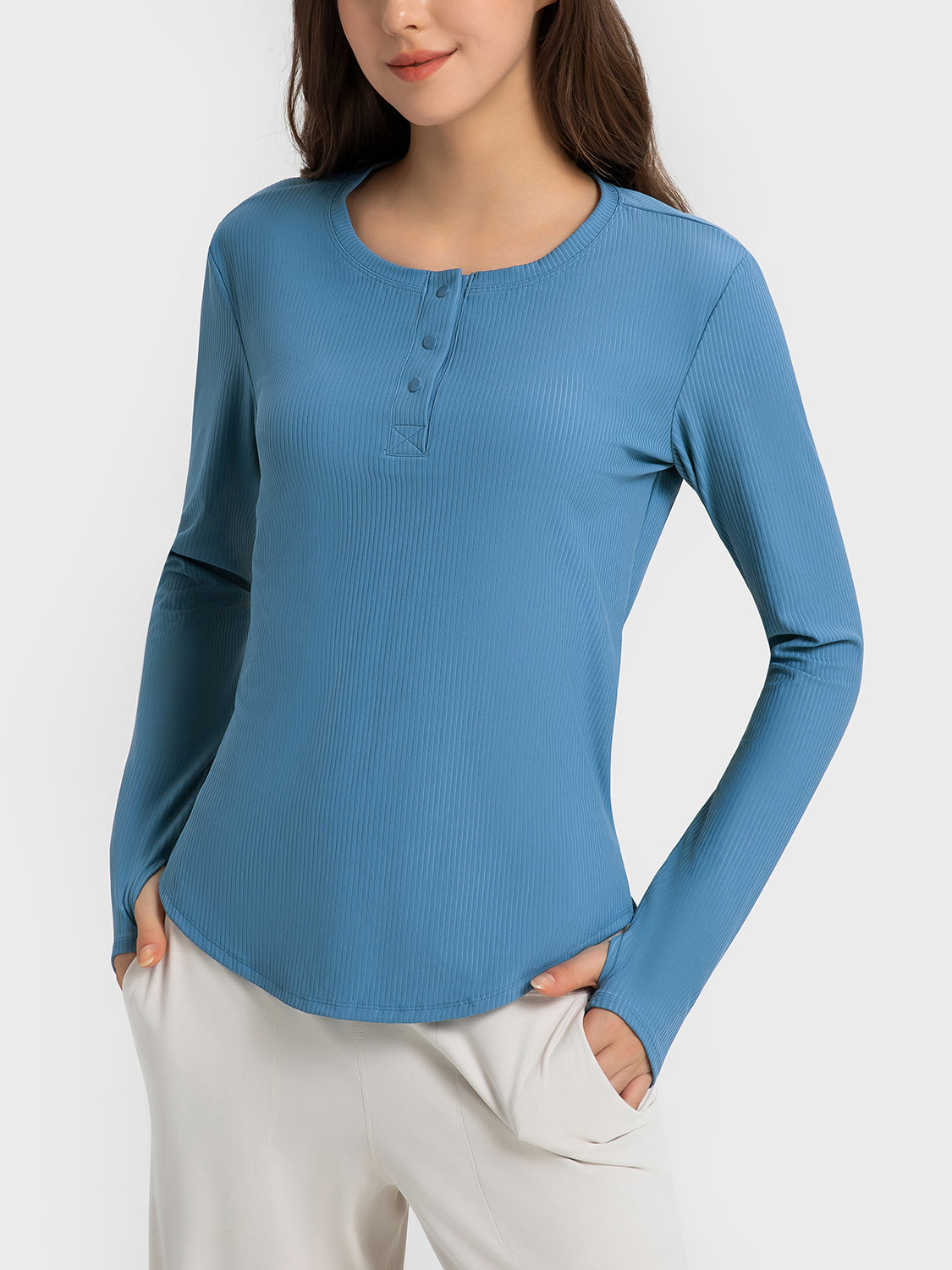 Honeybee Mumford's Round Neck Long Sleeve Sport Top