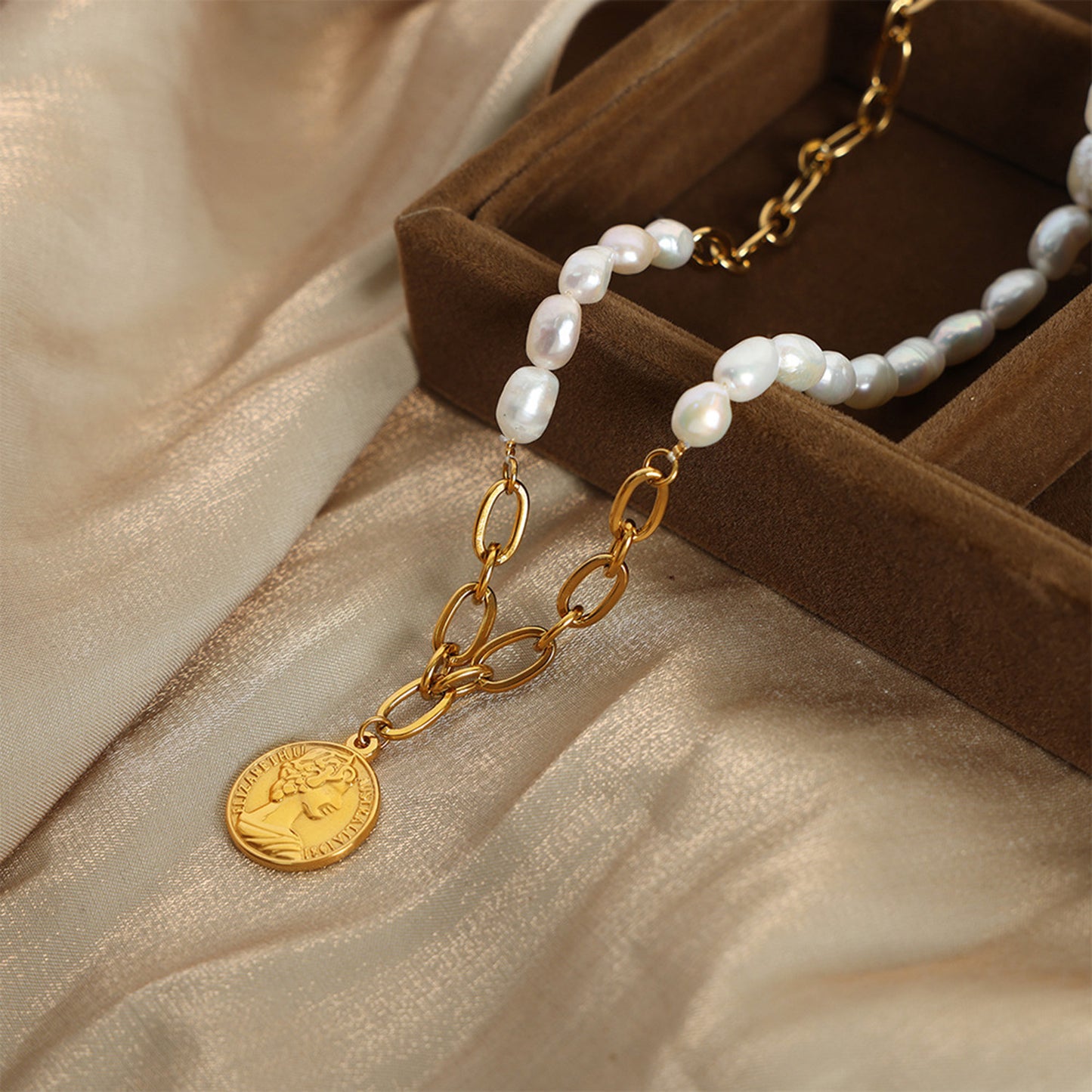 honeybee Mumford's Coin pendant Pearl Necklace