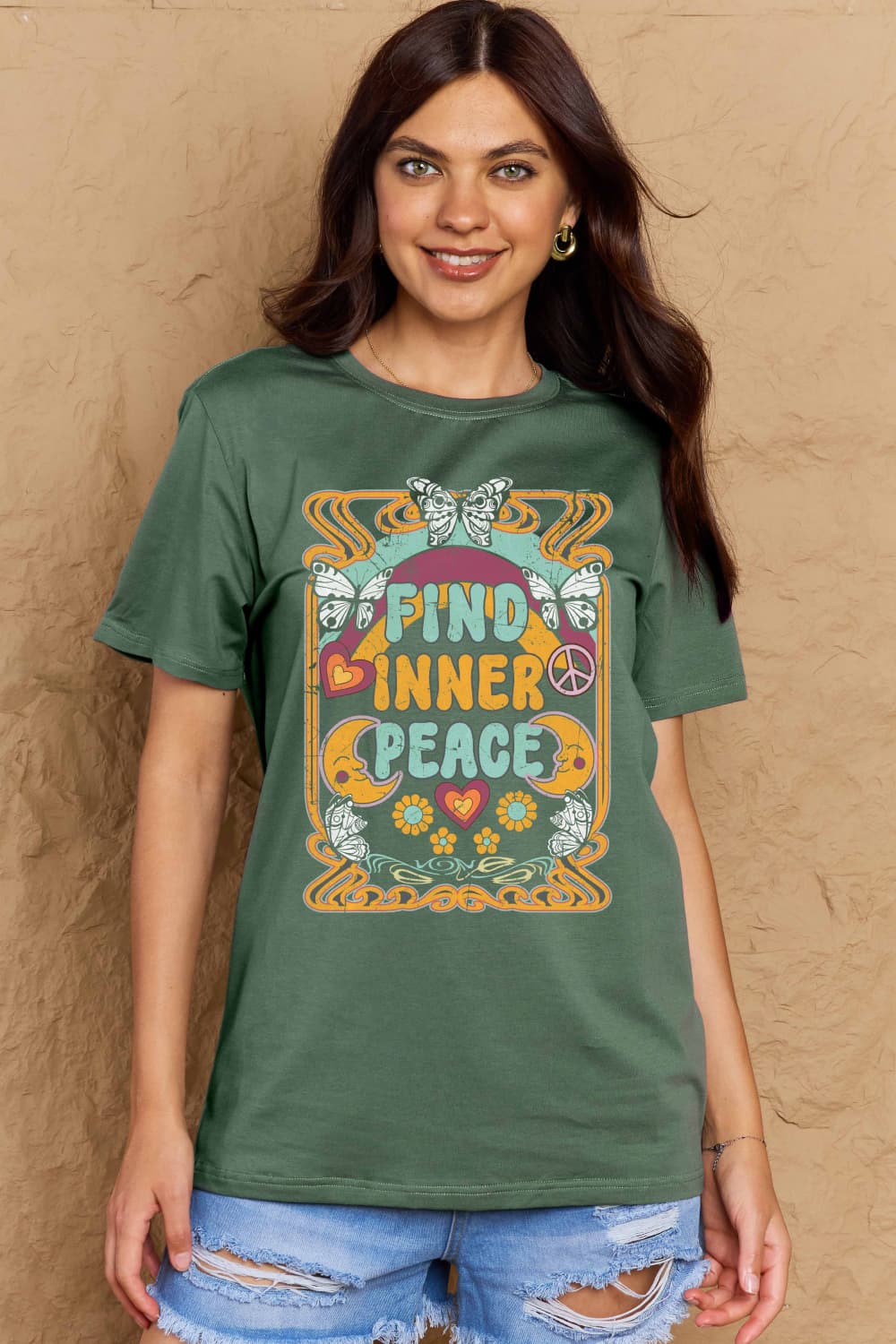 Honeybee Mumford's Simply Love Full Size FIND INNER PEACE Graphic Cotton T-Shirt