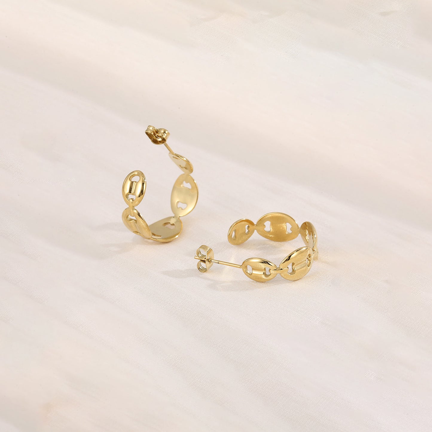 honeybee Mumford's C-Hoop Earrings