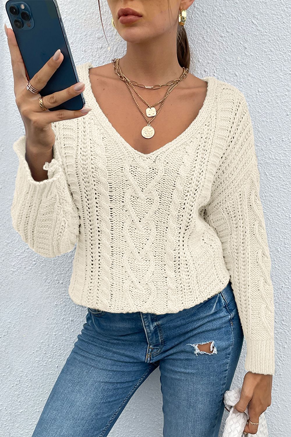 Honeybee Mumford's V-Neck Cable-Knit Long Sleeve Sweater