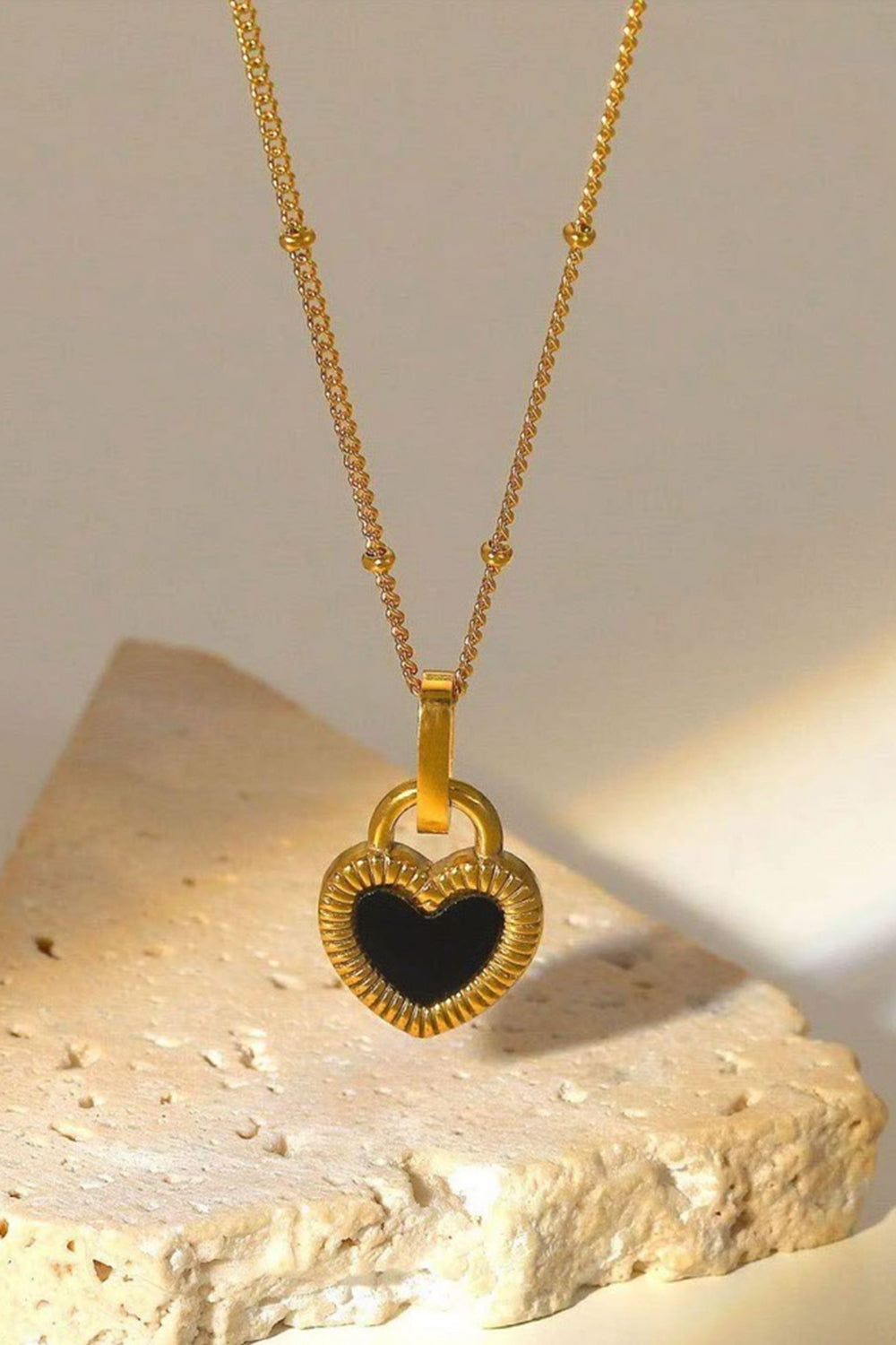 Honeybee Mumford's Contrast Heart Pendant Necklace