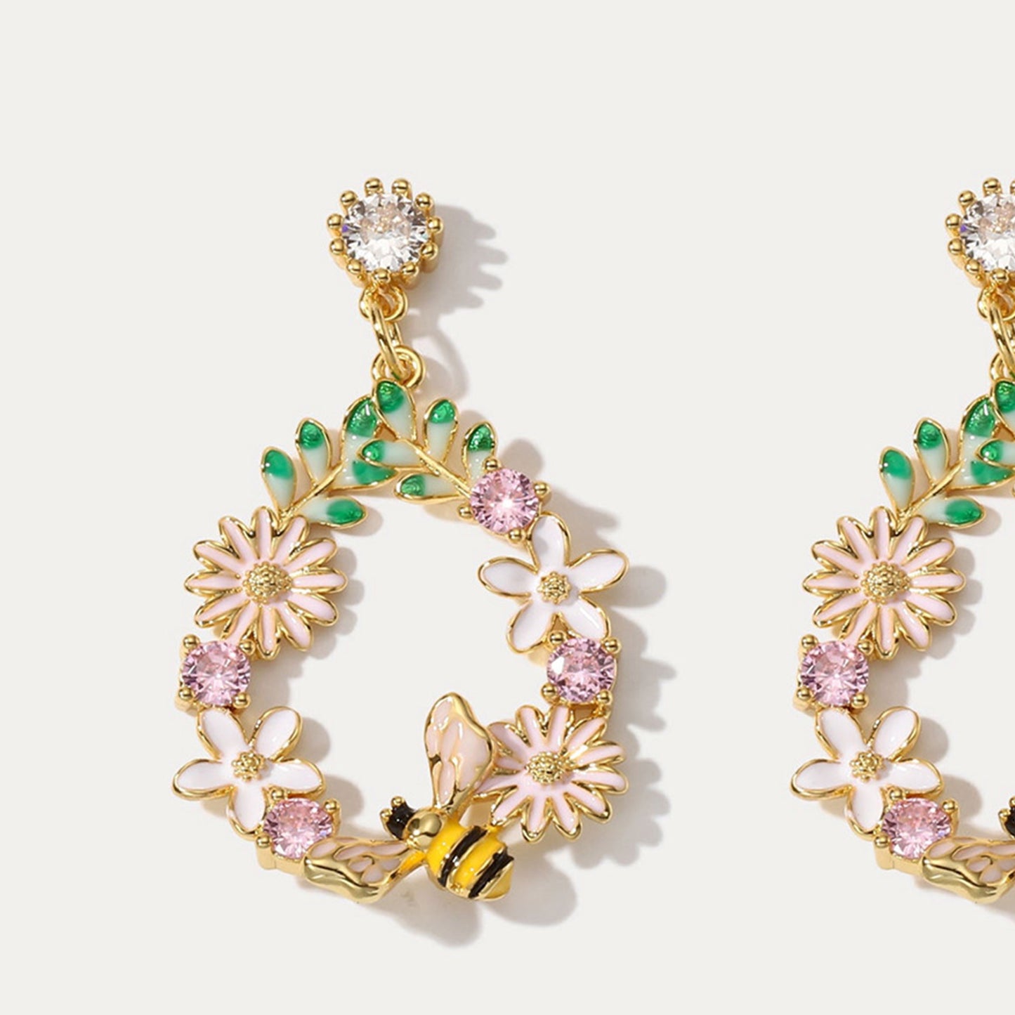 honeybee Mumford's Wreath Shape Gold-Plated Earrings