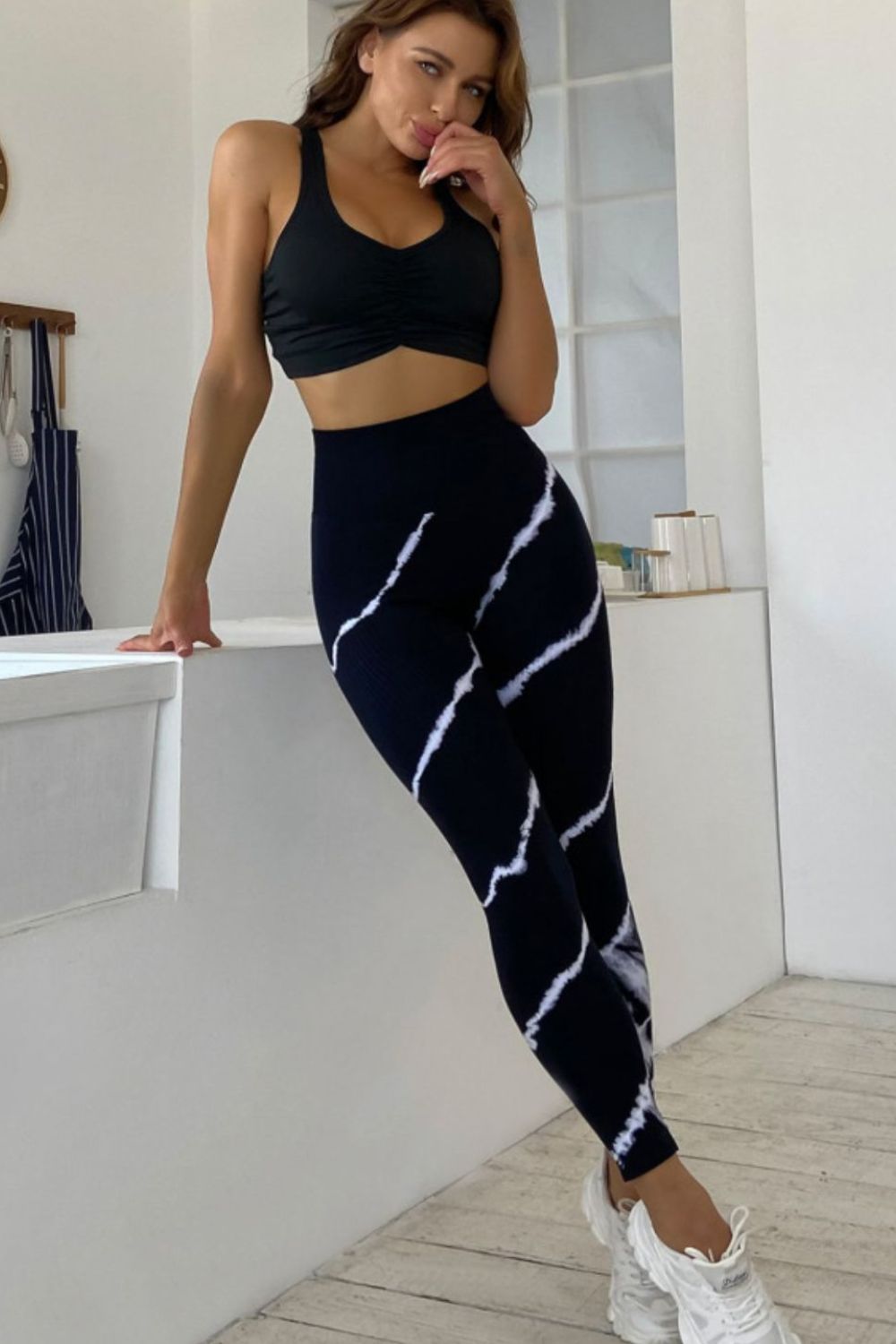 Honeybee Mumford's Slim Fit High Waist Long Active Pants