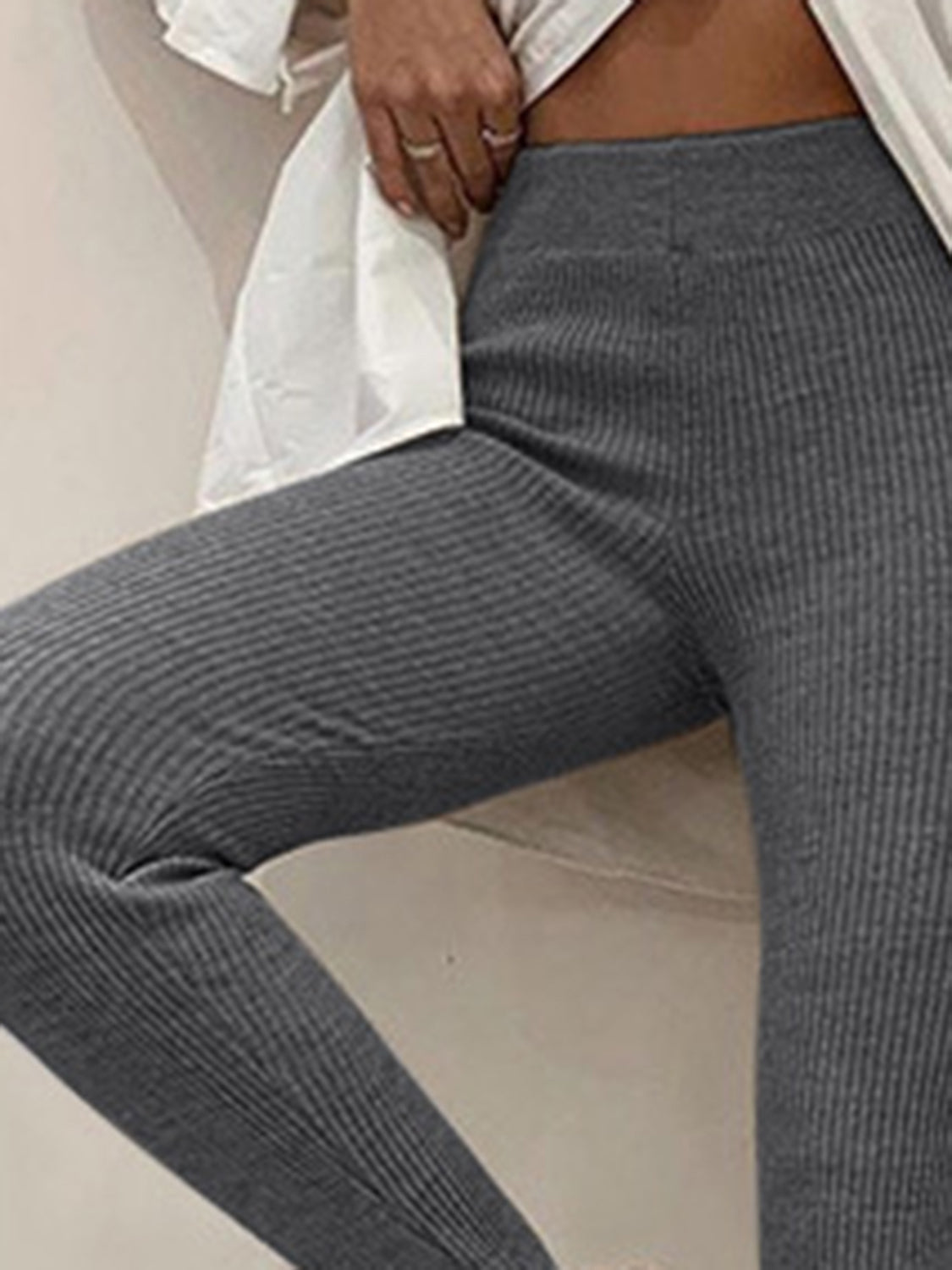 Honeybee Mumford's Ribbed Mid Waist Leggings