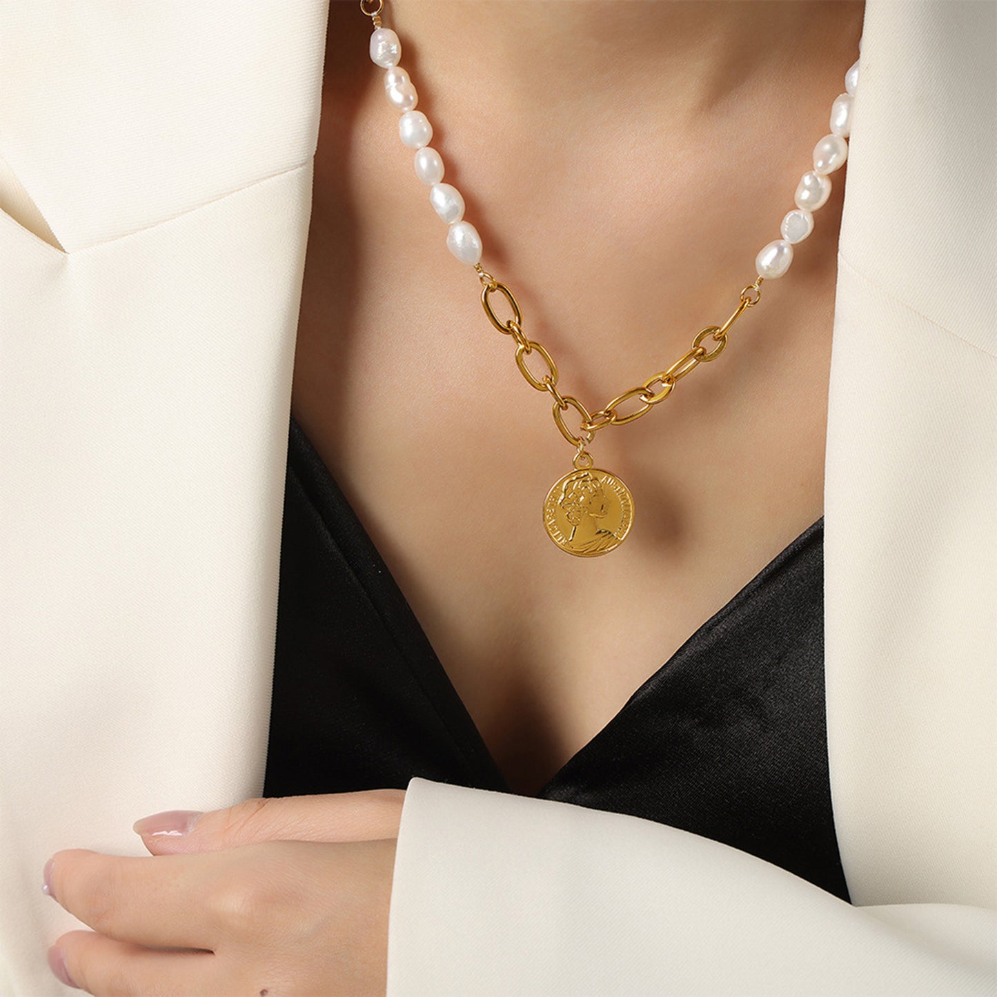 honeybee Mumford's Coin pendant Pearl Necklace