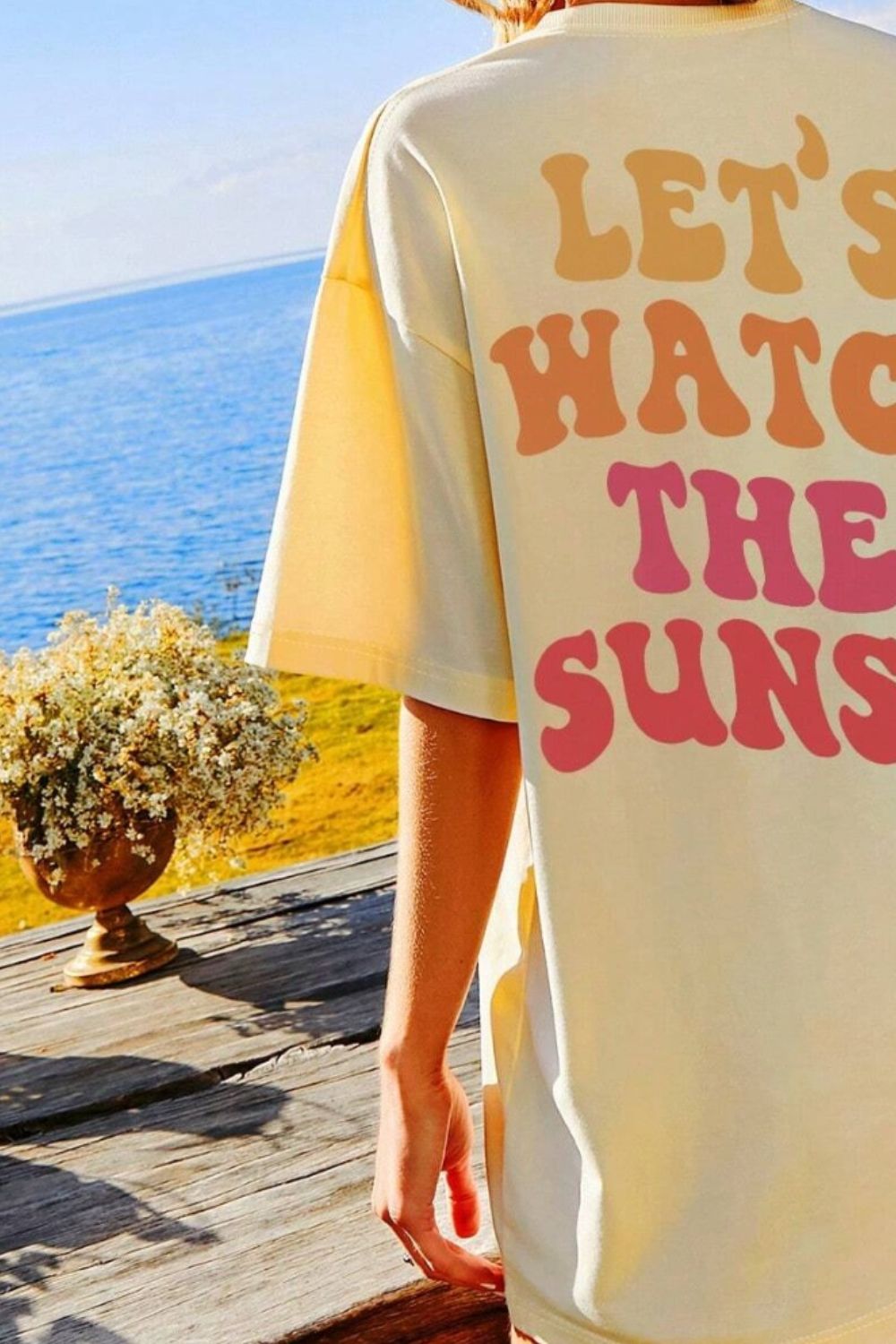 Honeybee Mumford's LET'S WATCH THE SUNSET Round Neck T-Shirt