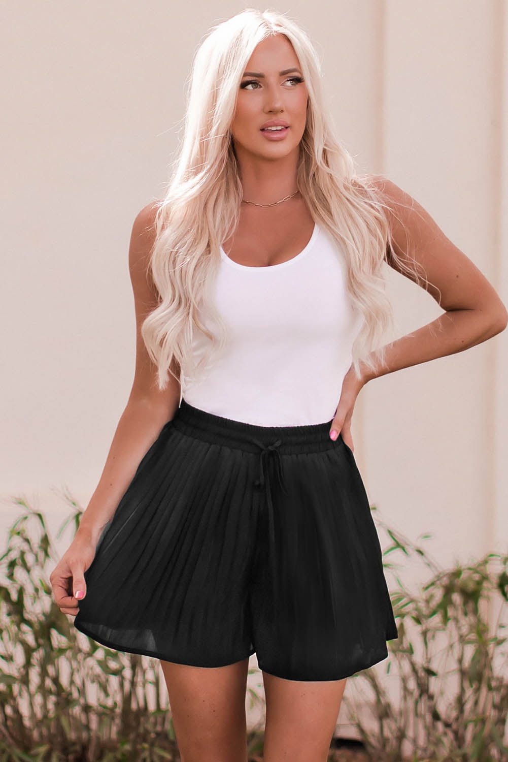 Honeybee Mumford's Black Drawstring Waist Flowy Pleated Shorts