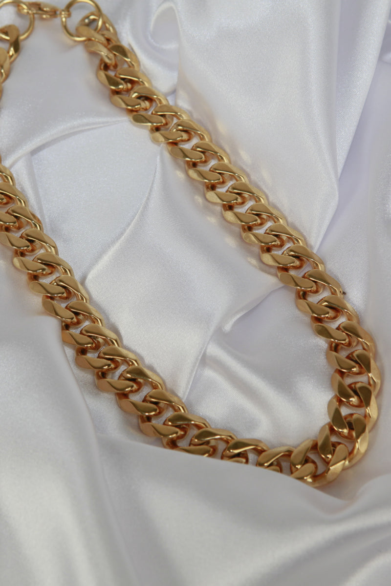 honeybee Mumford's Thick Curb Chain Necklace