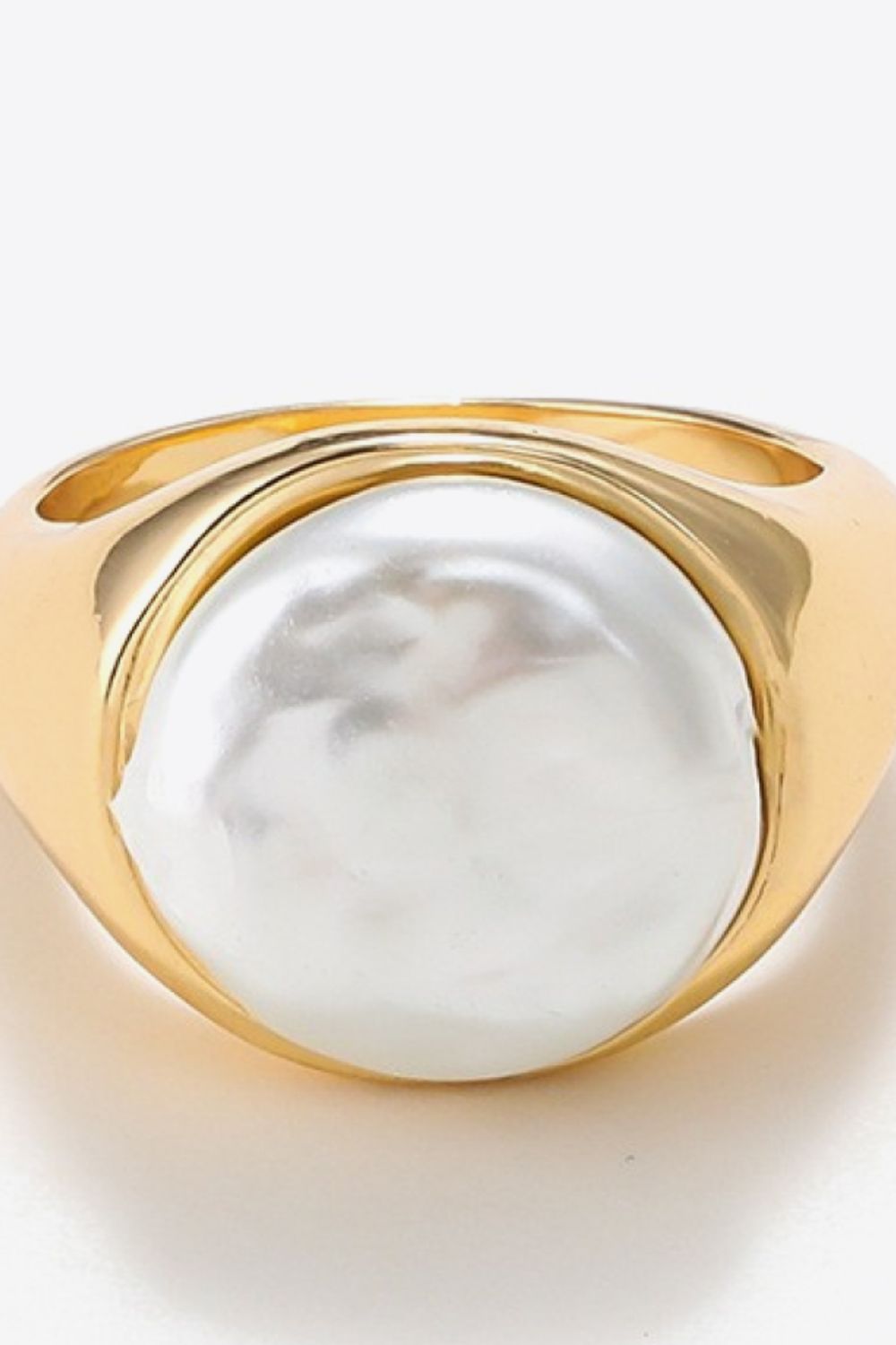 Honeybee Mumford's Pearl 18K Gold-Plated Ring