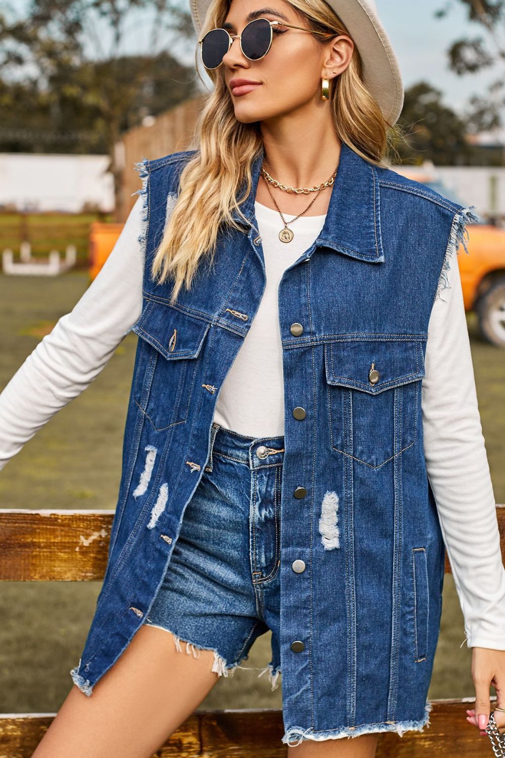 Honeybee Mumford's Sleeveless Button-Up Collared Denim Top with Pockets