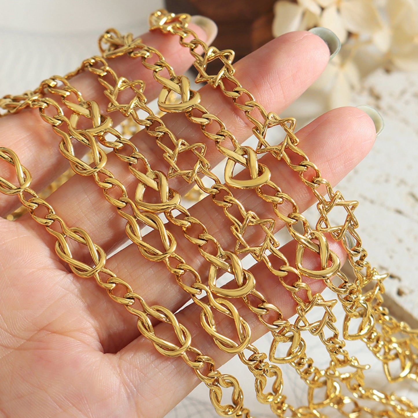 honeybee Mumford's Brass Chain Necklace