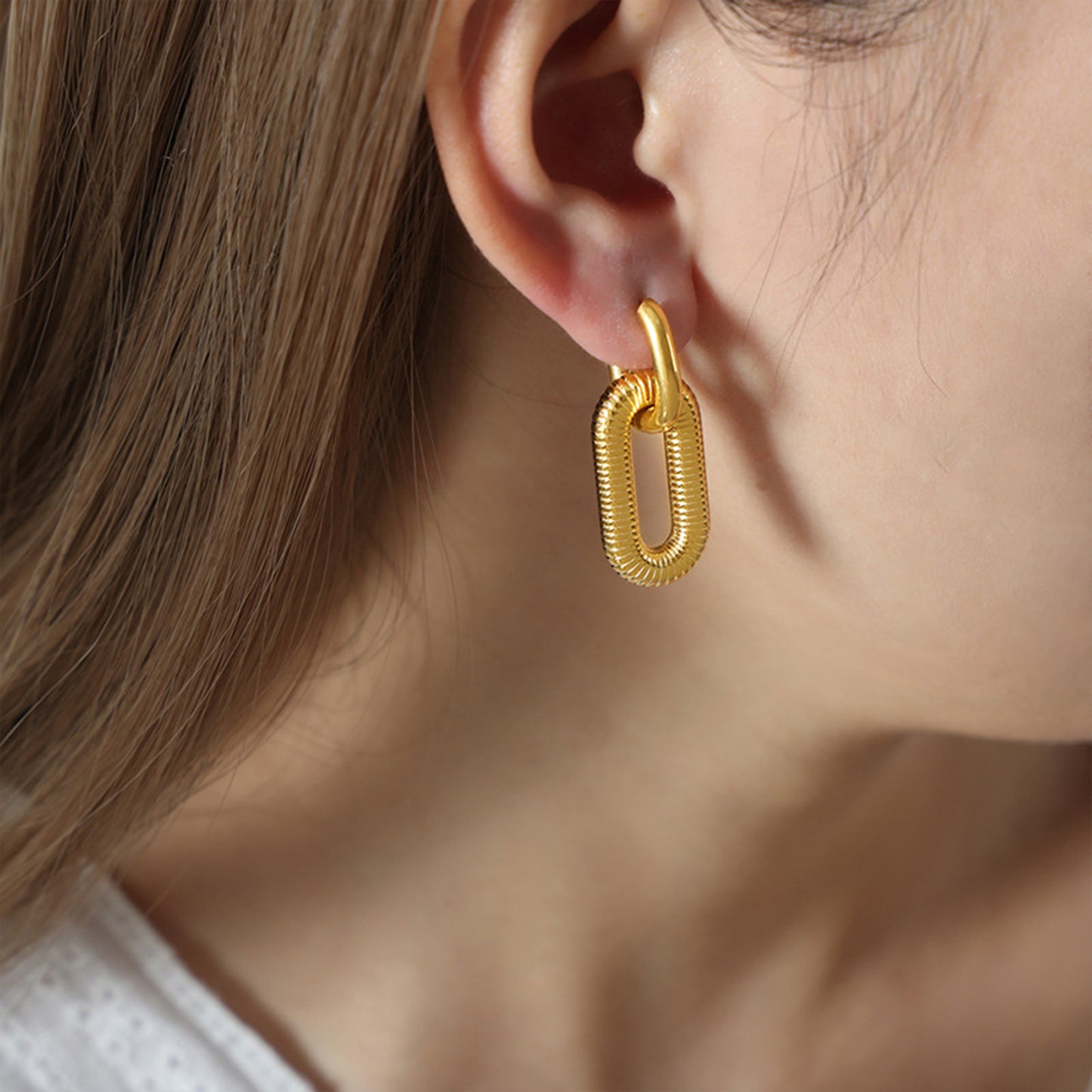 honeybee Mumford's Dangle Earrings