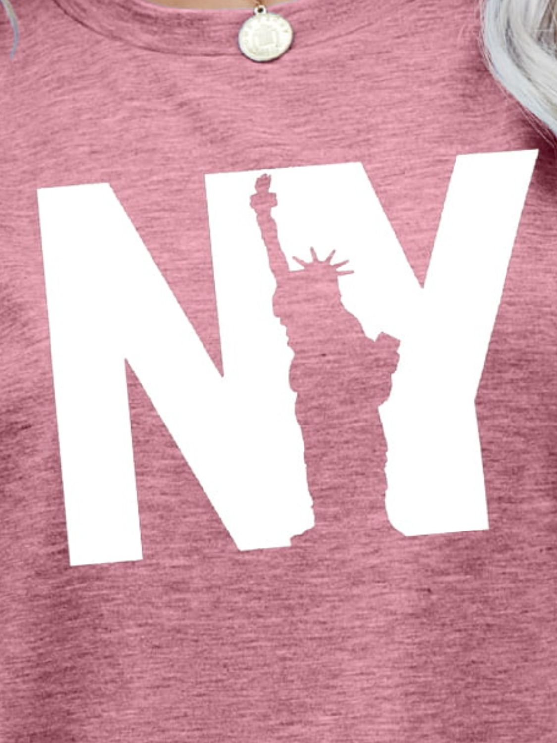 Honeybee Mumford's NY the Statue of Liberty Graphic Tee