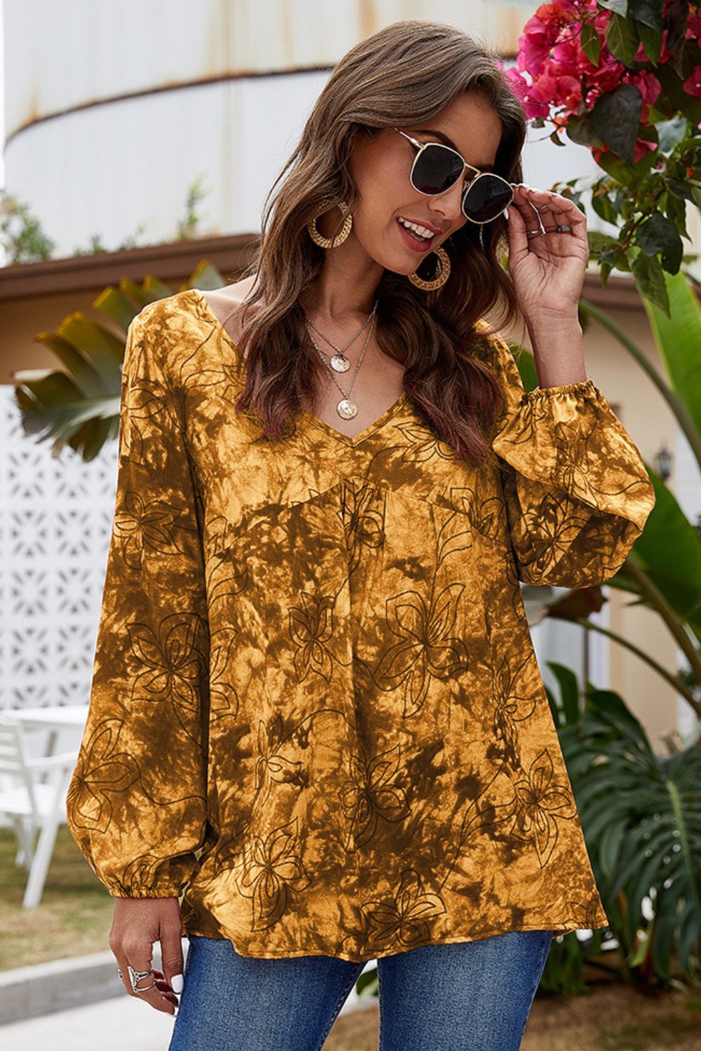 Honeybee Mumford's V-Neck balloon Sleeve Floral Blouse