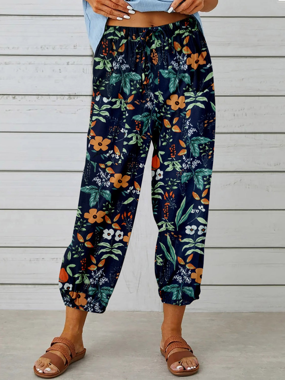 Honeybee Mumford's Printed Tied Cropped Pants