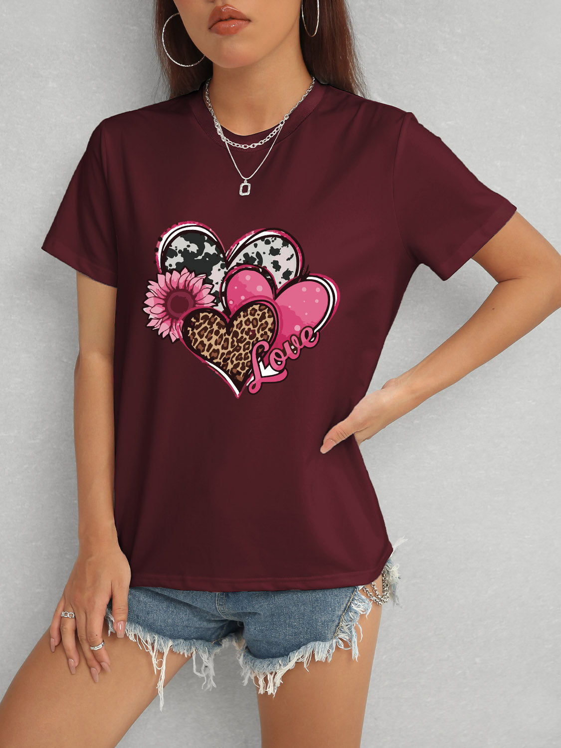 Honeybee Mumford's Heart Round Neck Short Sleeve T-Shirt