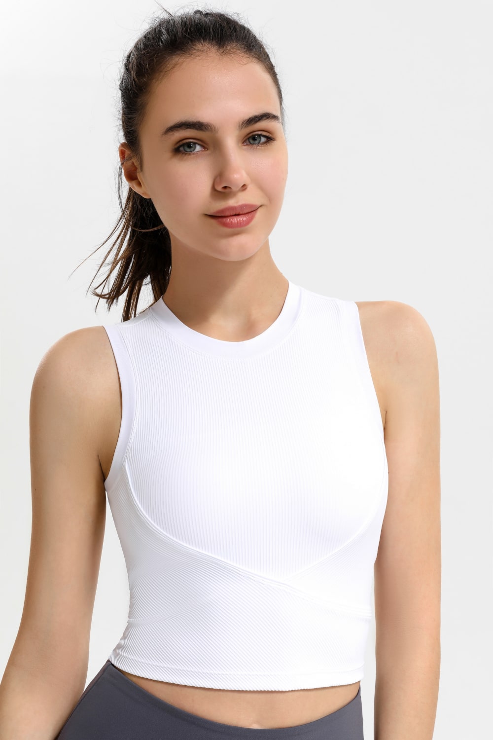 Honeybee Mumford's Ribbed Crisscross Round Neck Cropped Sports Tank