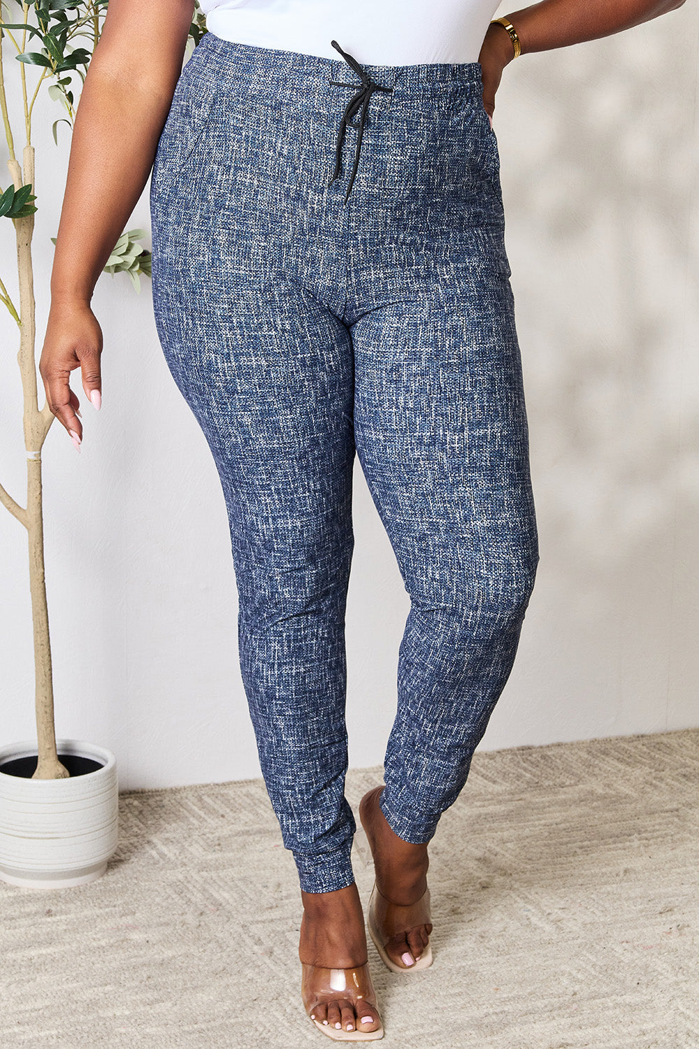 Honeybee Mumford's LOVEIT Heathered Drawstring Leggings with Pockets